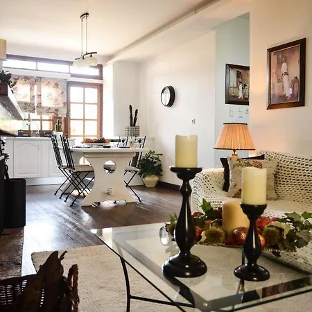 Antalia Καλαμάτα