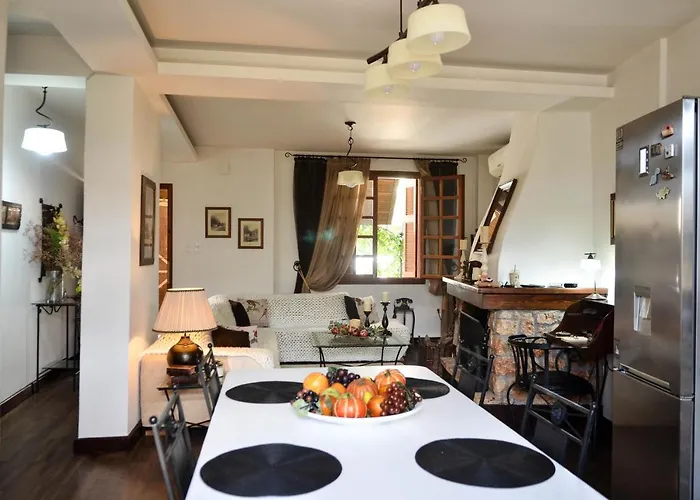 Дом отдыха Antalia Каламата